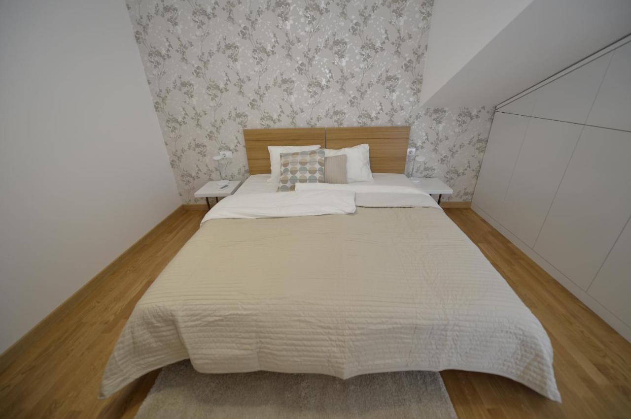 Posto Capitano C Group Apartment Котор Екстериор снимка